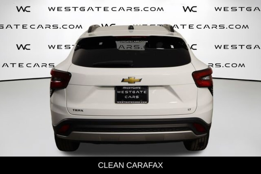 Used 2025 Chevrolet Trax LT SUV