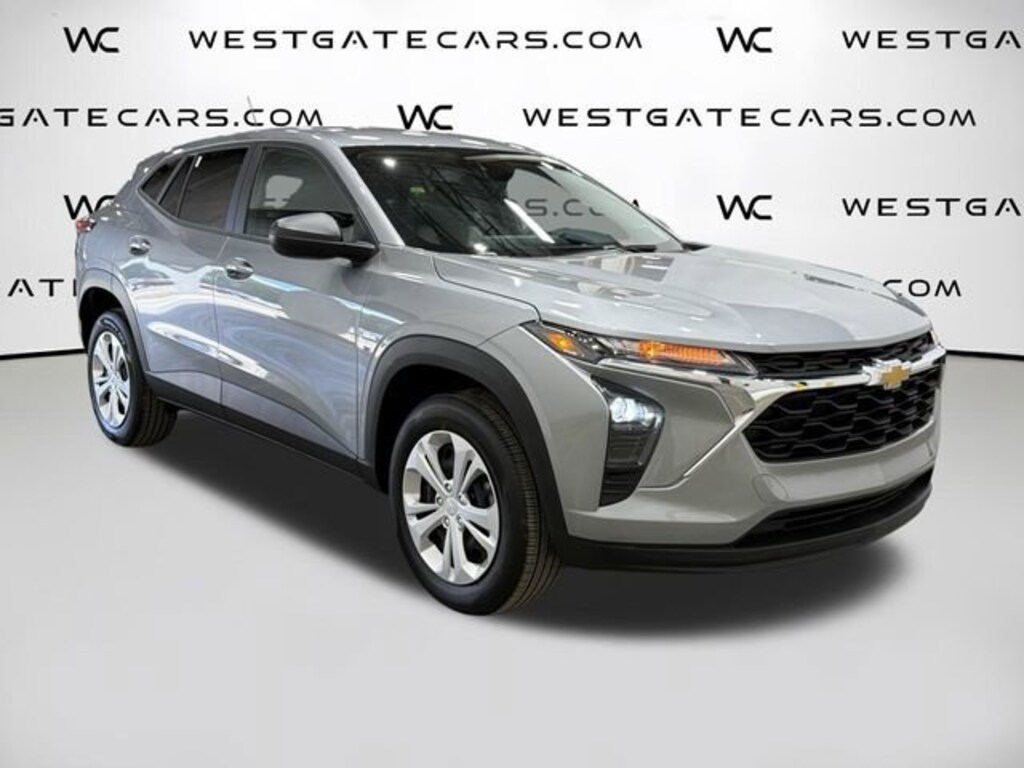 Used 2025 Chevrolet Trax LS SUV