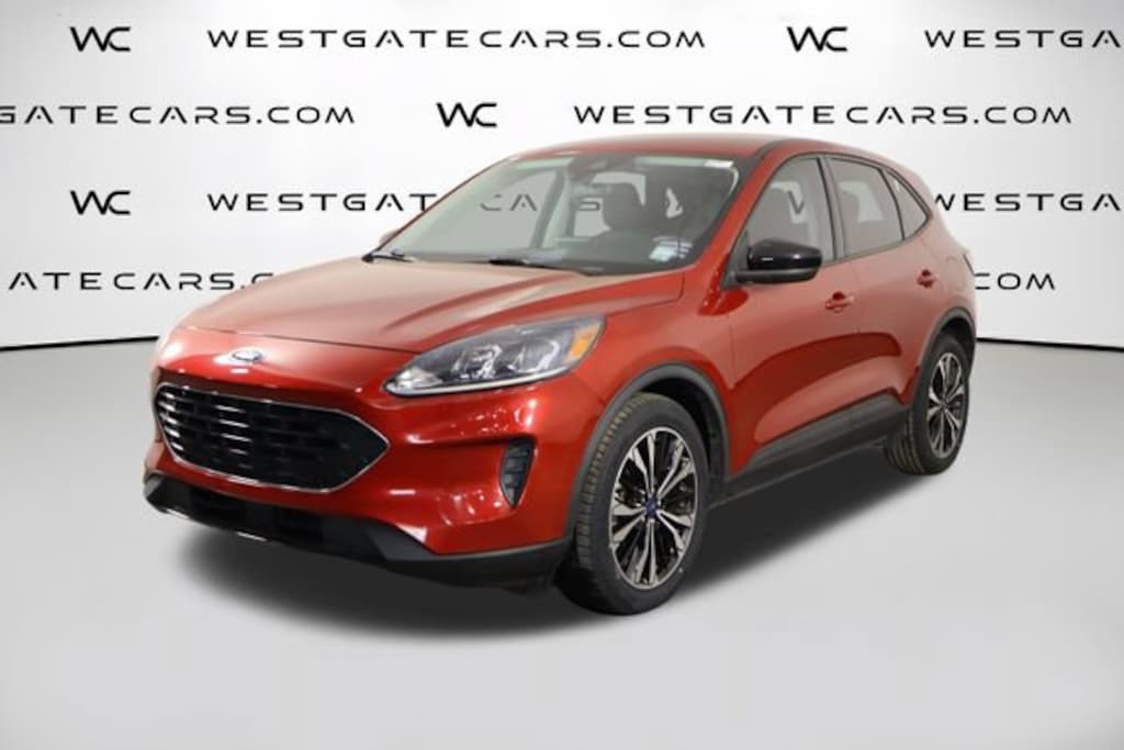 Used 2022 Ford Escape SE