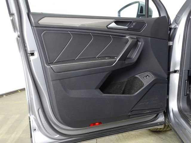 2024 Volkswagen Tiguan SE - Photo 15