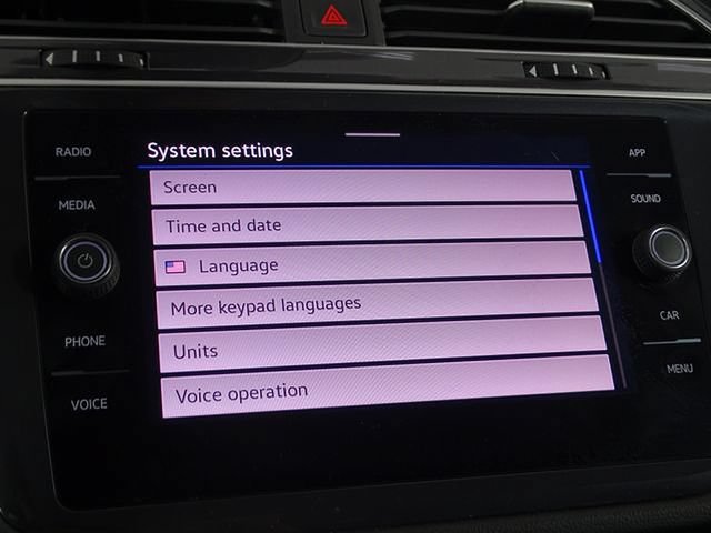 2024 Volkswagen Tiguan SE - Photo 38
