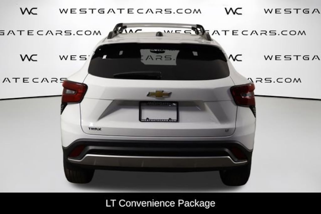 Used 2025 Chevrolet Trax LT SUV