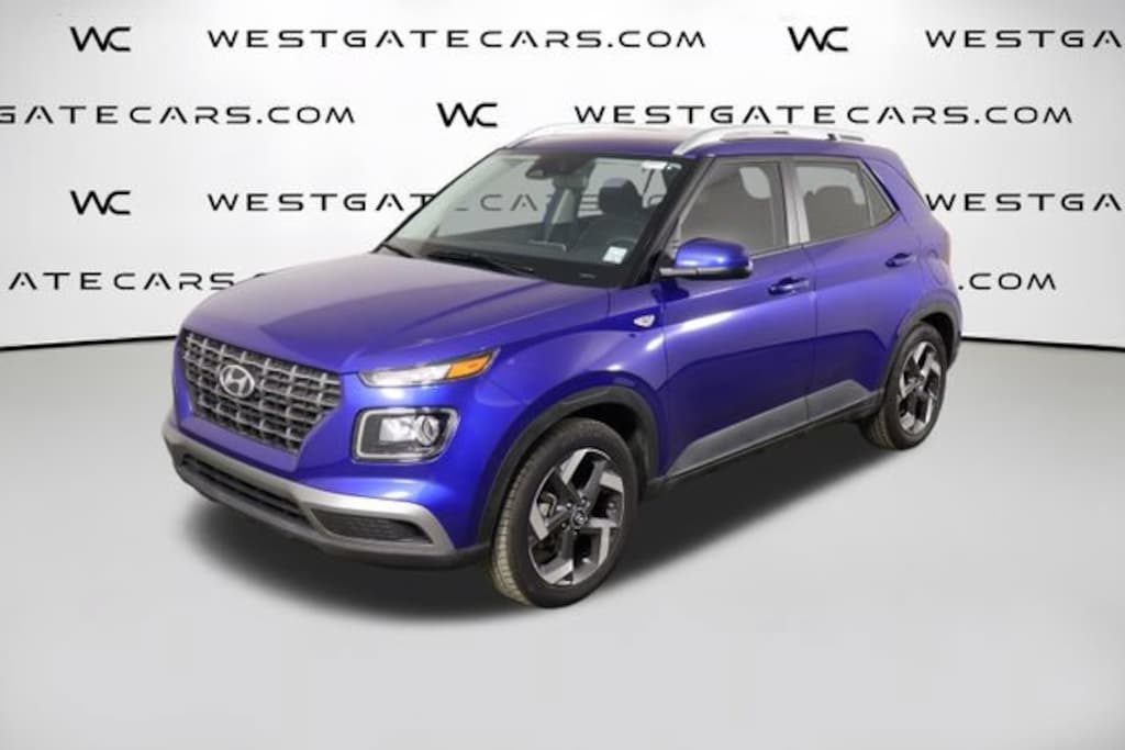 Used 2025 Hyundai Venue SEL