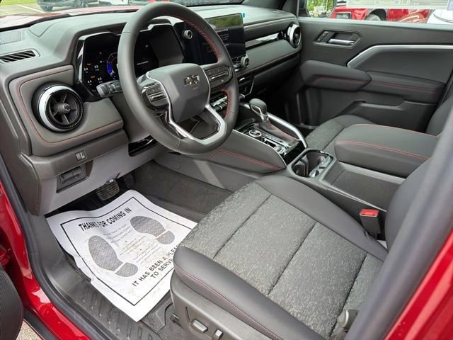 2026 Chevrolet Colorado Z71 - Photo 18