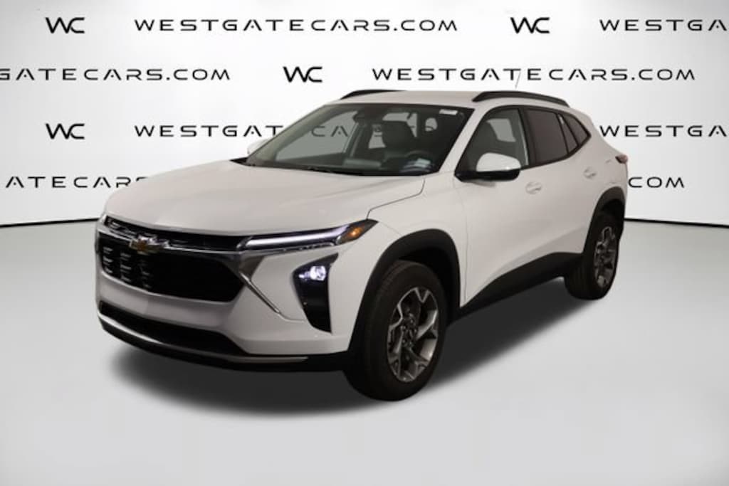 Used 2026 Chevrolet Trax LT SUV