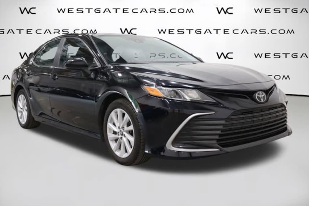 Used 2022 Toyota Camry LE