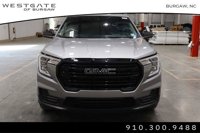 2023 Gmc Terrain SLE photo 2