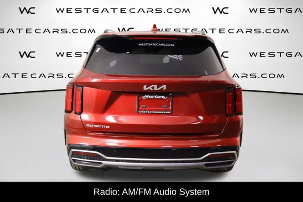 Used 2023 Kia Sorento SX