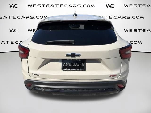 2026 Chevrolet Trax RS - Photo 8