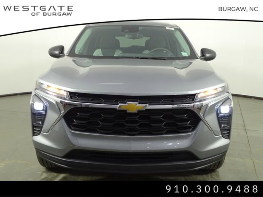 Used 2024 Chevrolet Trax LS SUV