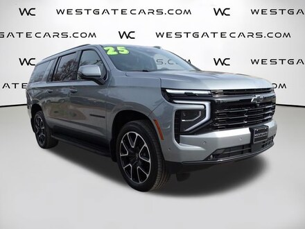 2025 Chevrolet Suburban RST SUV