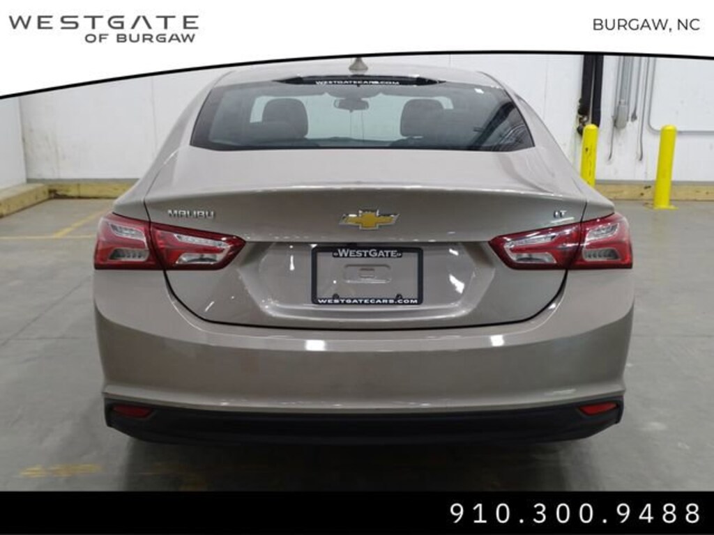 Used 2022 Chevrolet Malibu LT Car