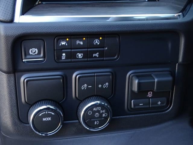 2026 Chevrolet Tahoe Premier - Photo 28