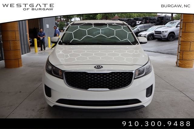 Used 2015 Kia Sedona LX with VIN KNDMB5C12F6056802 for sale in Burgaw, NC