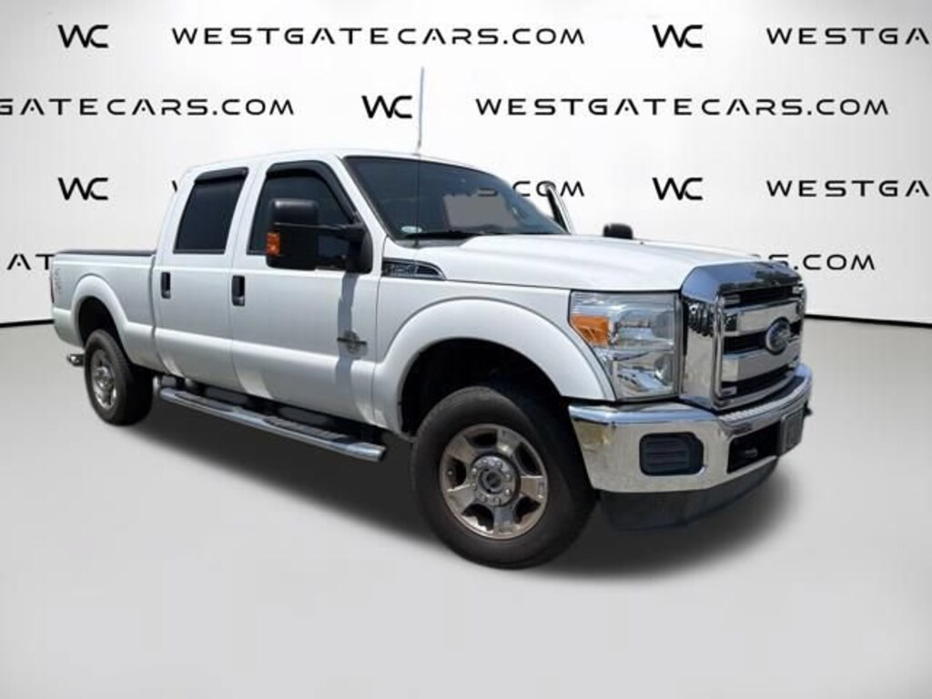 Used 2015 Ford Super Duty F-250 SRW Lariat
