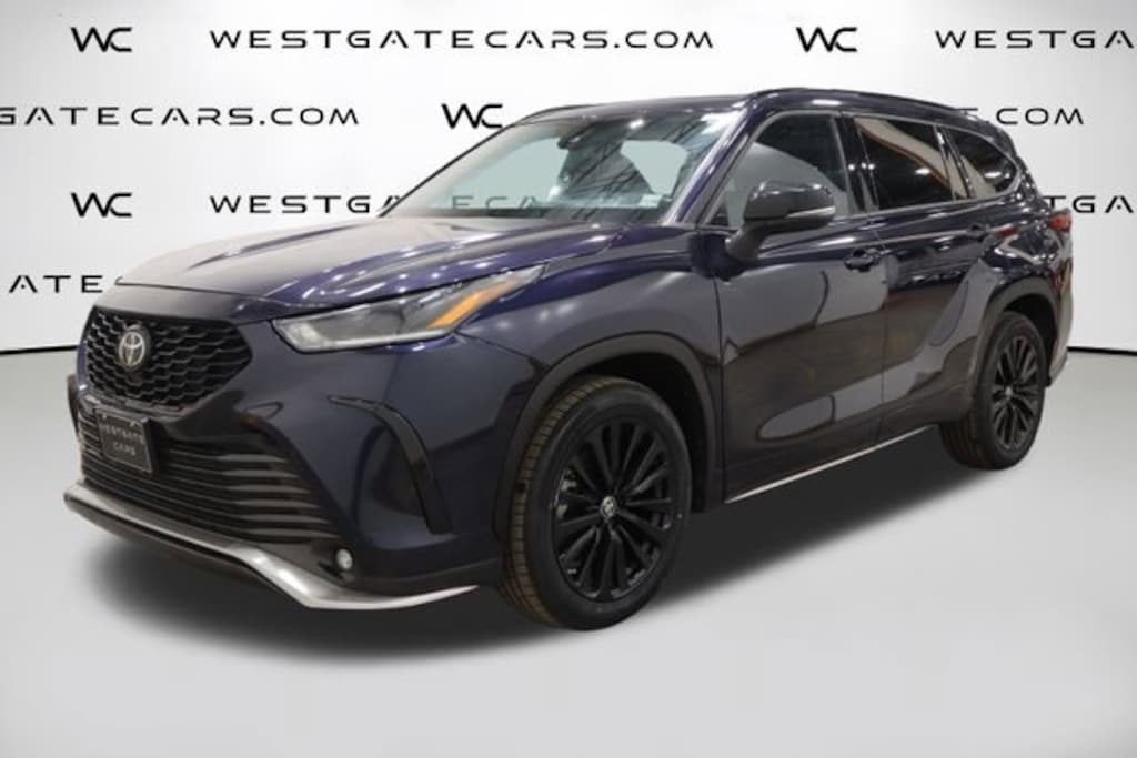 Used 2023 Toyota Highlander L
