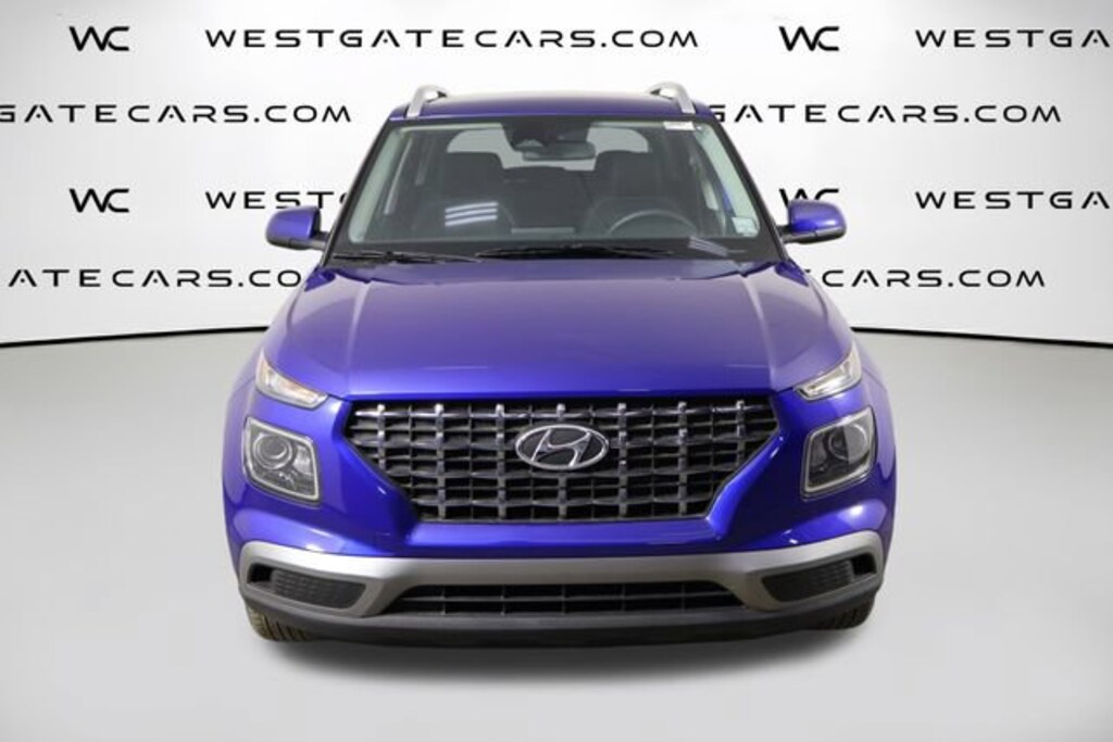 Used 2025 Hyundai Venue SEL