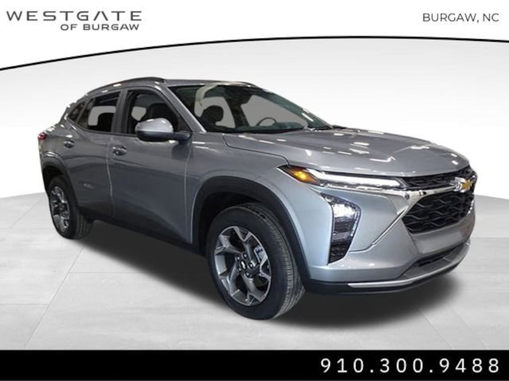 Used 2024 Chevrolet Trax LT SUV