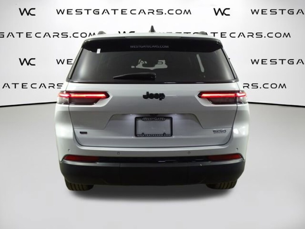 Used 2023 Jeep Grand Cherokee L Altitude