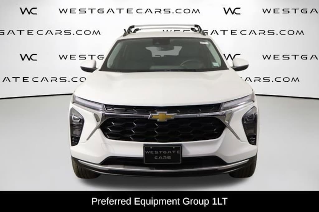 Used 2025 Chevrolet Trax LT SUV