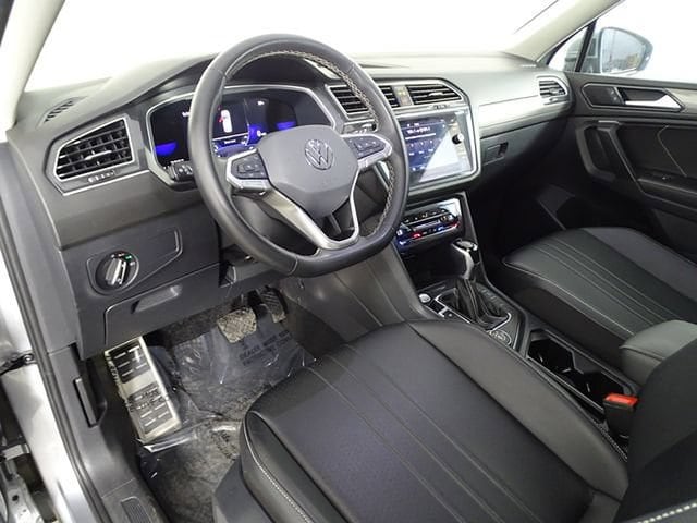 2024 Volkswagen Tiguan SE - Photo 20