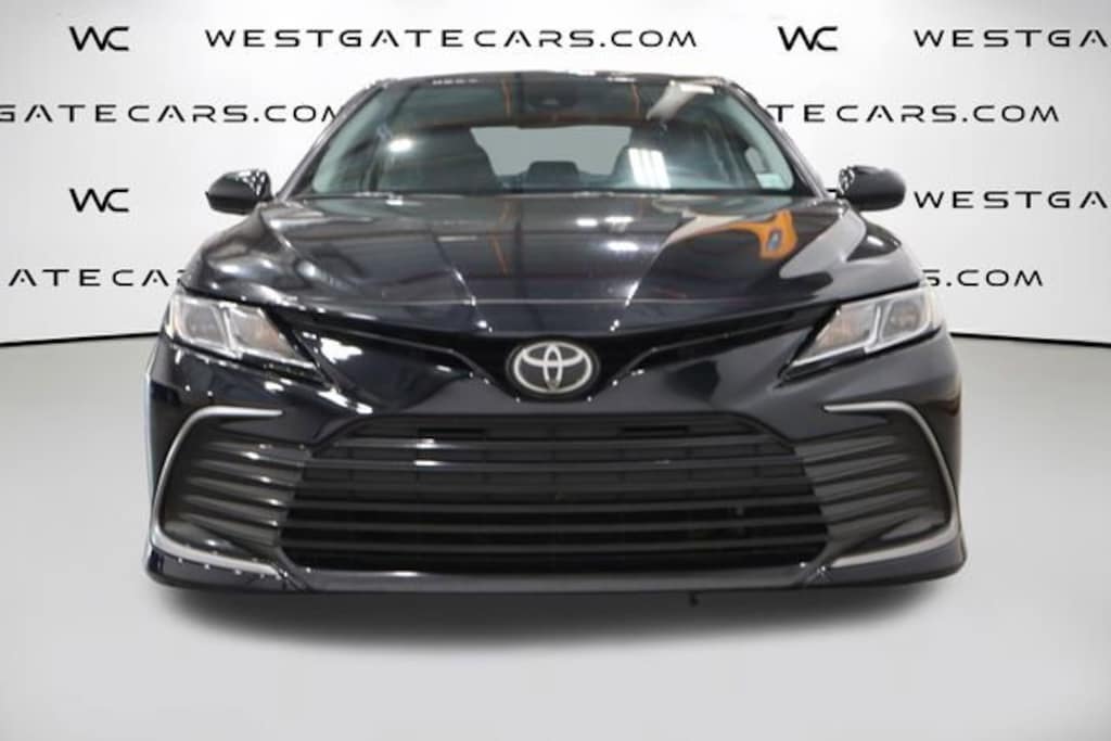 Used 2022 Toyota Camry LE