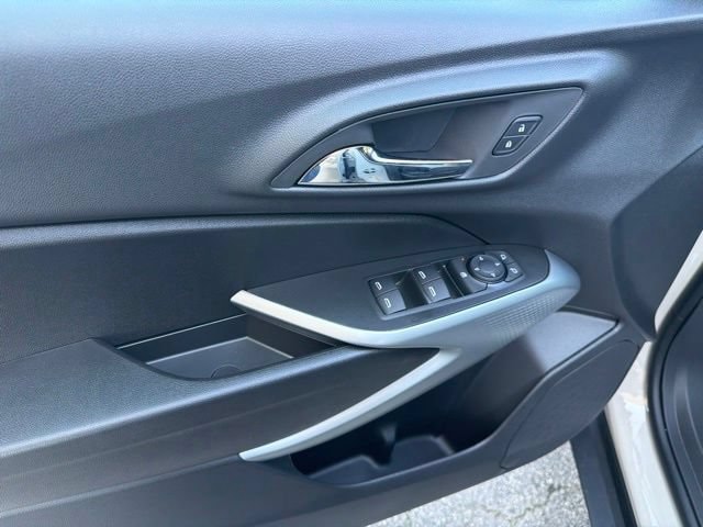 2026 Chevrolet Trax RS - Photo 20