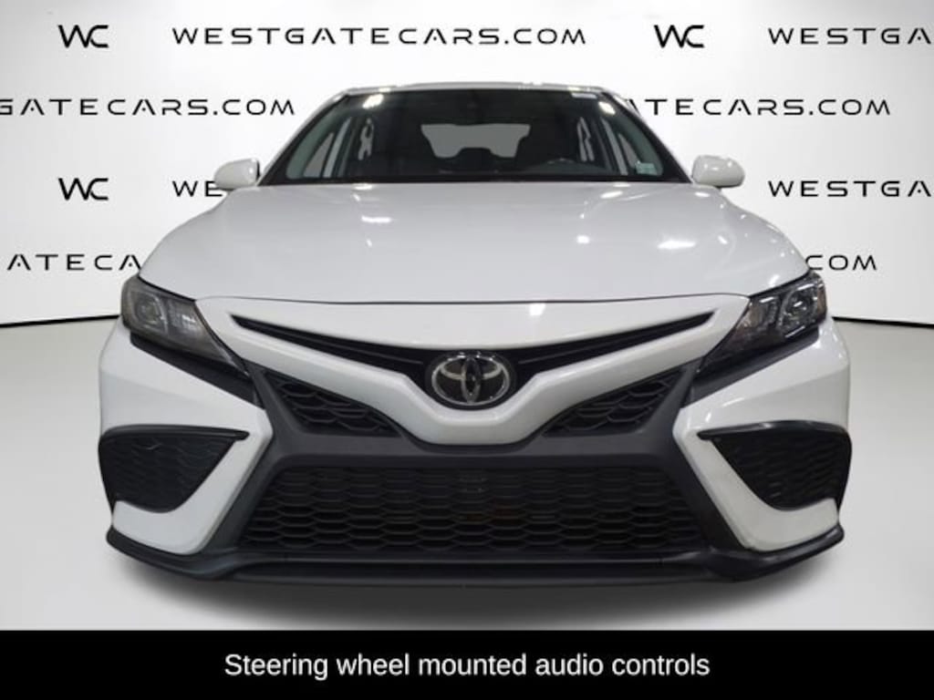 Used 2023 Toyota Camry SE