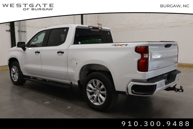 2023 Chevrolet Silverado 1500 Custom photo 3