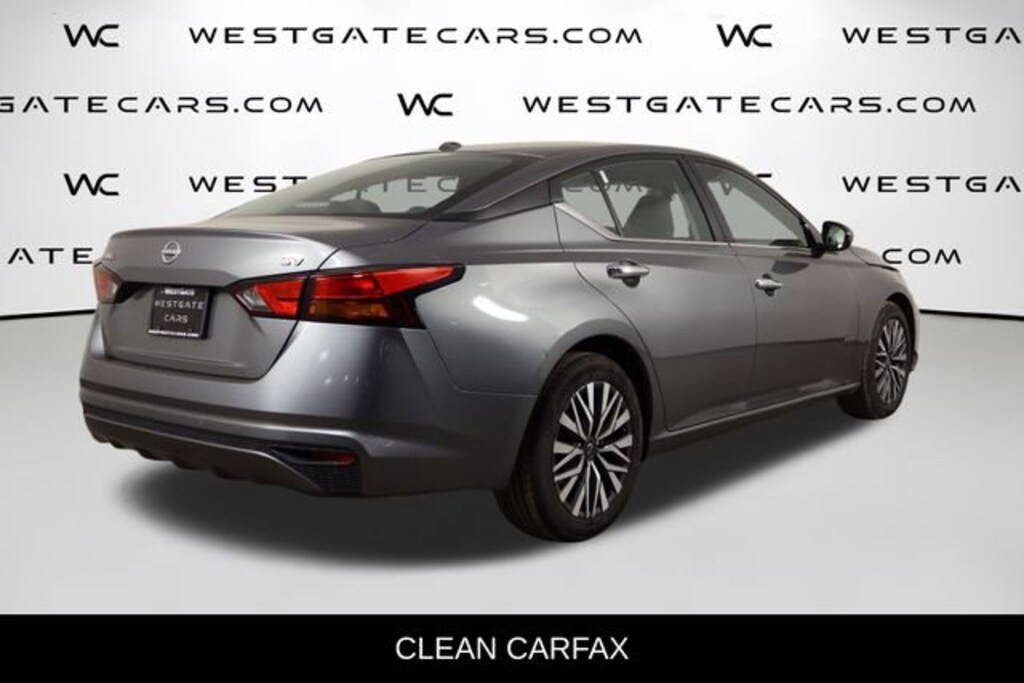 Used 2023 Nissan Altima 2.5 SV