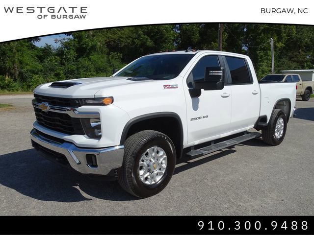 2024 Chevrolet Silverado 2500HD LT photo 4