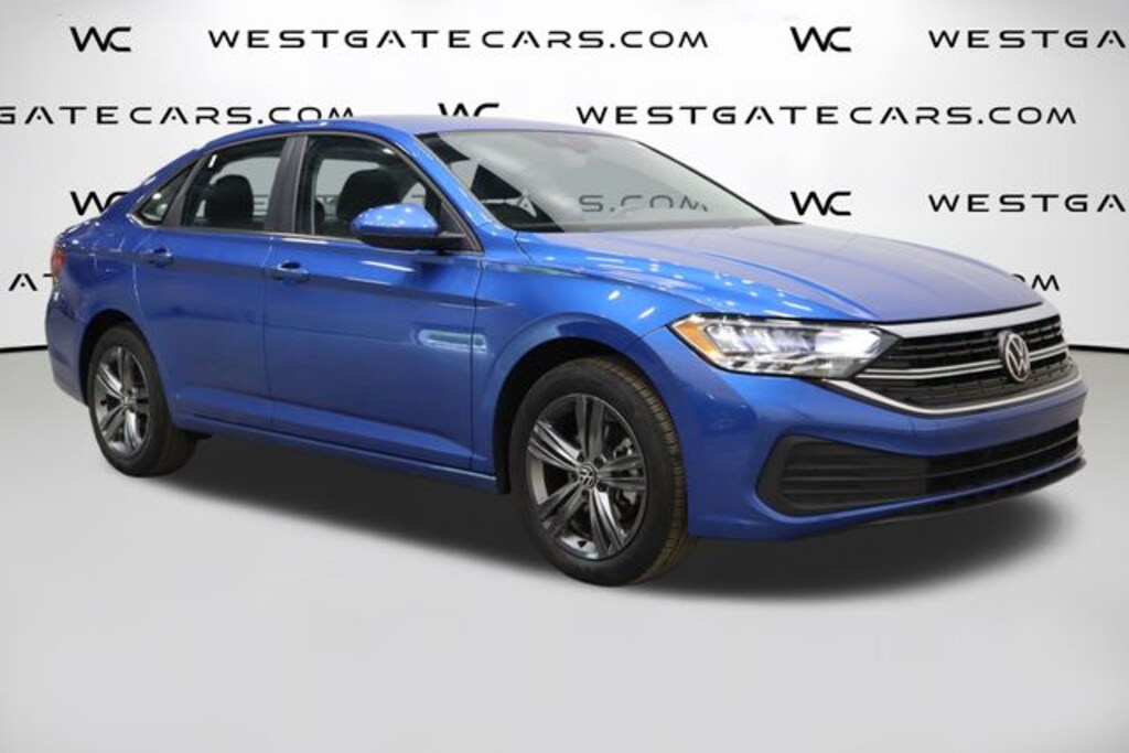 Used 2024 Volkswagen Jetta 1.5T SE Sedan