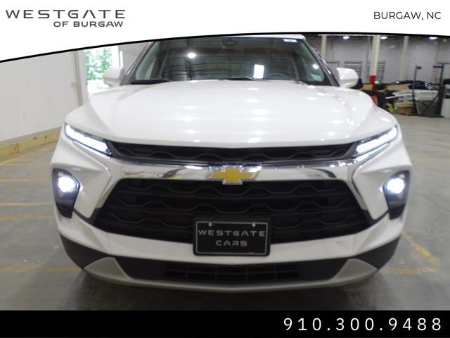 2023 Chevrolet Blazer 2LT photo 2