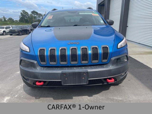 Used 2017 Jeep Cherokee Trailhawk with VIN 1C4PJMBSXHW656393 for sale in Burgaw, NC