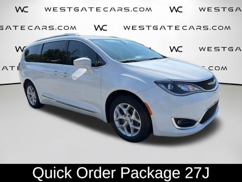 Used 2018 Chrysler Pacifica Touring L Plus Van