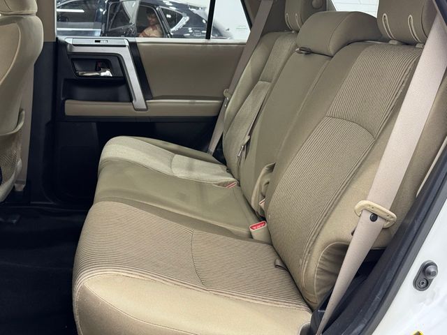 2019 Toyota 4Runner SR5 - Photo 13