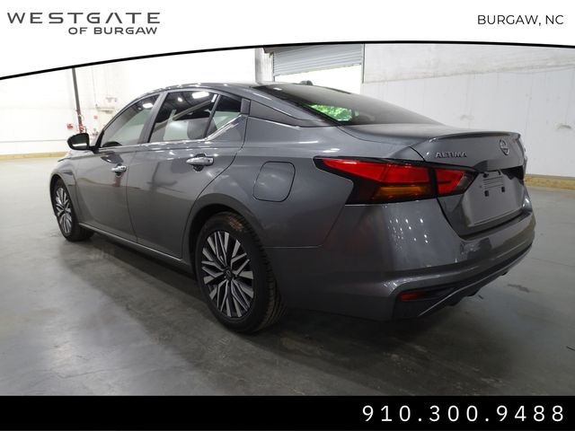 2023 Nissan Altima 2.5 SV photo 3