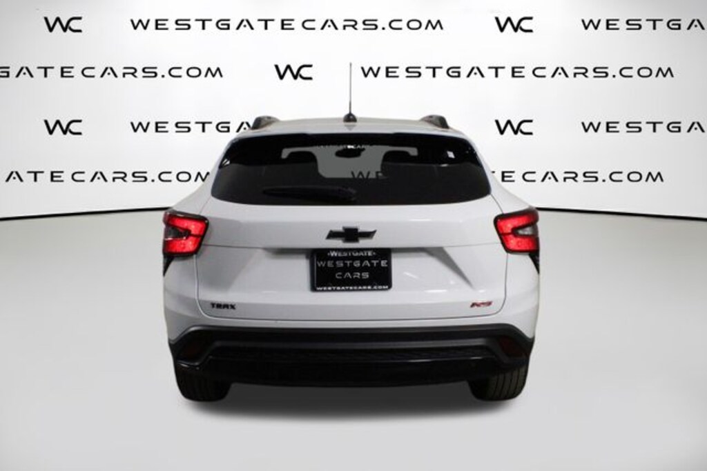 Used 2024 Chevrolet Trax 2RS SUV