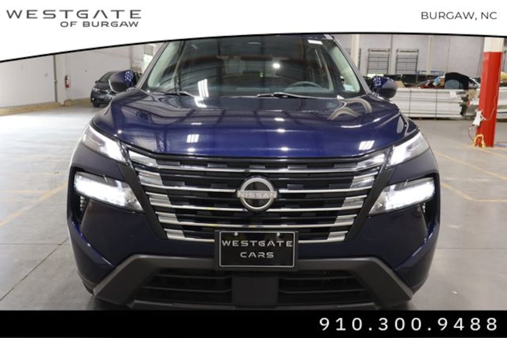 Used 2024 Nissan Rogue SV SUV