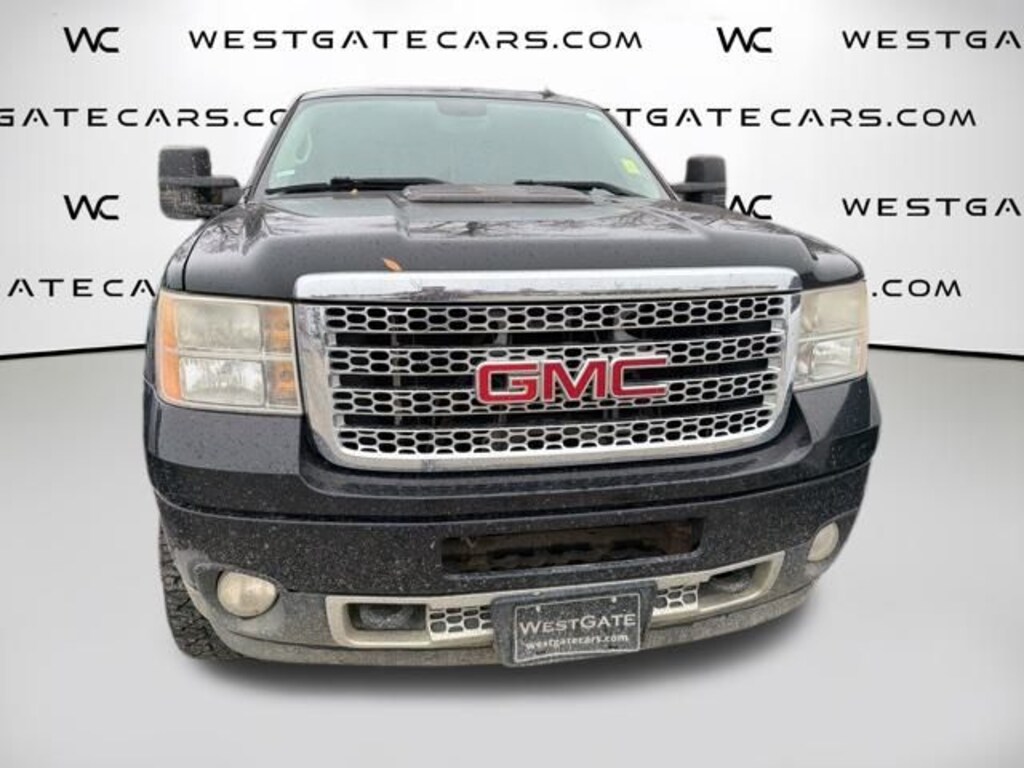 Used 2011 GMC Sierra 2500HD Denali Truck Crew Cab
