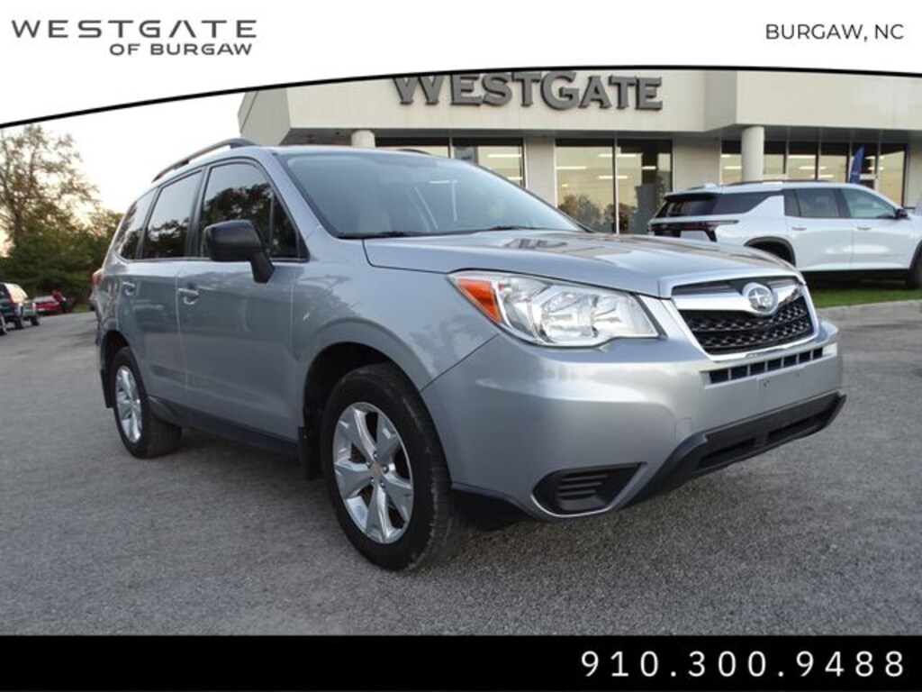 Used 2015 Subaru Forester 2.5i (CVT) SUV