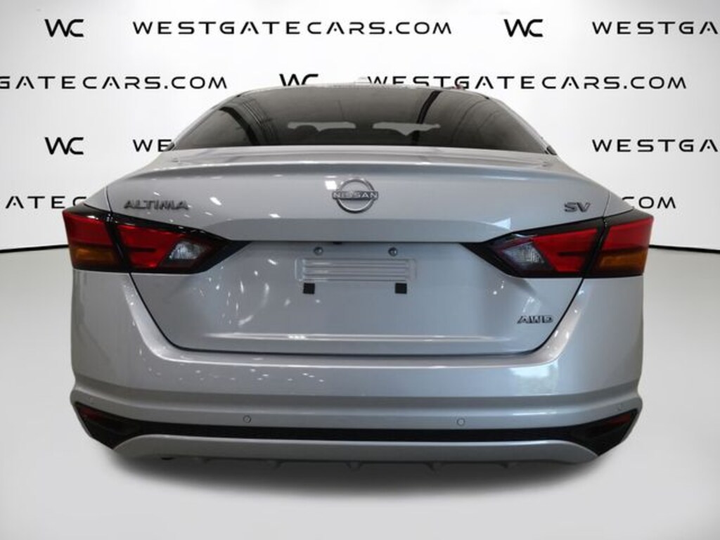Used 2023 Nissan Altima 2.5 SV Sedan