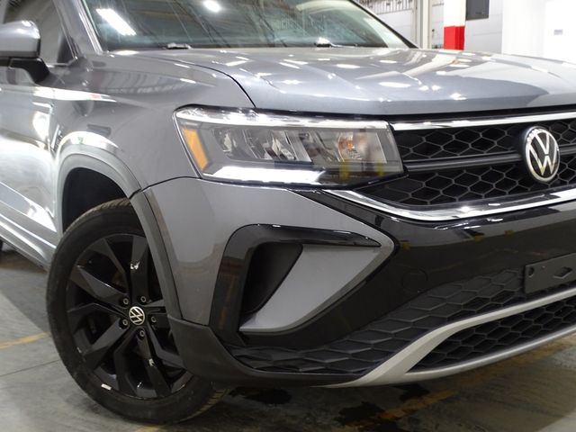 2022 Volkswagen Taos SE - Photo 45