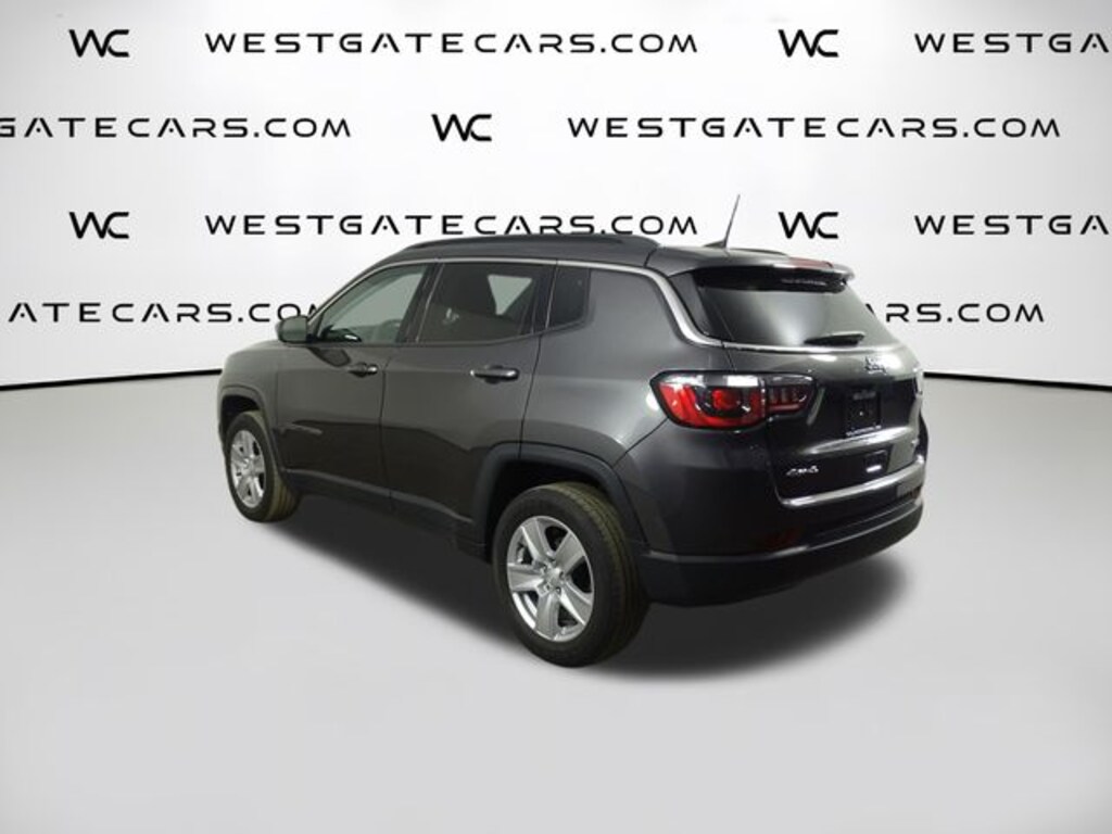 Used 2022 Jeep Compass Latitude SUV