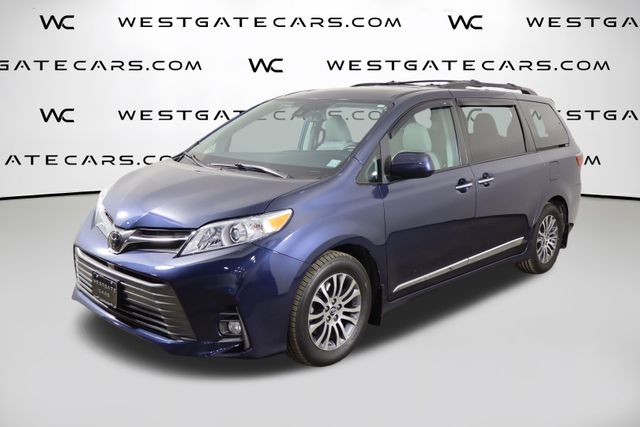 2020 Toyota Sienna XLE