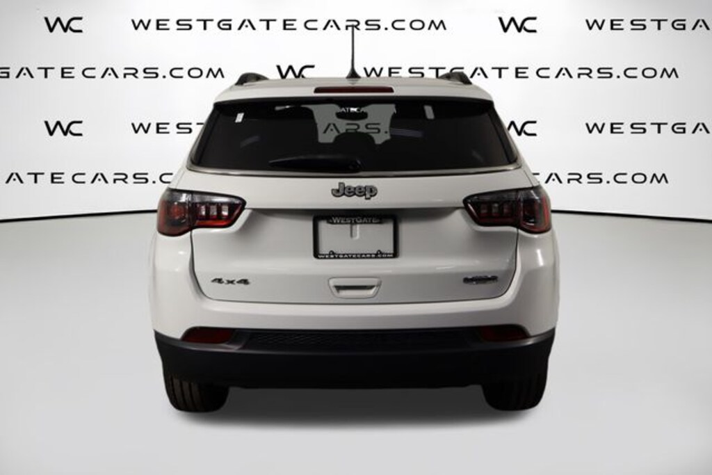 Used 2024 Jeep Compass Latitude SUV