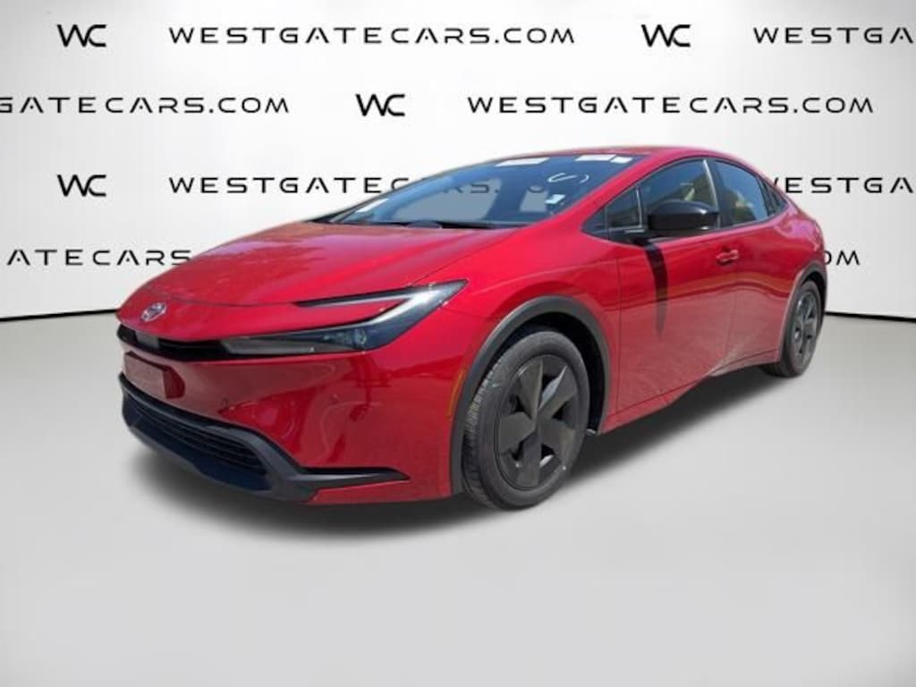 Used 2024 Toyota Prius XLE Hatchback