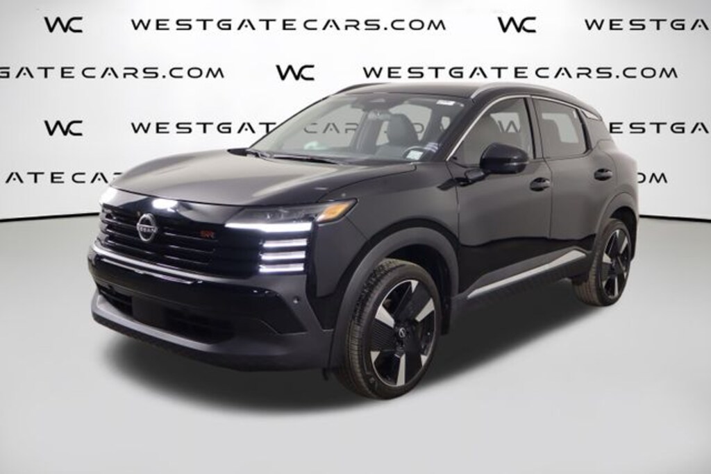 Used 2025 Nissan Kicks SR SUV