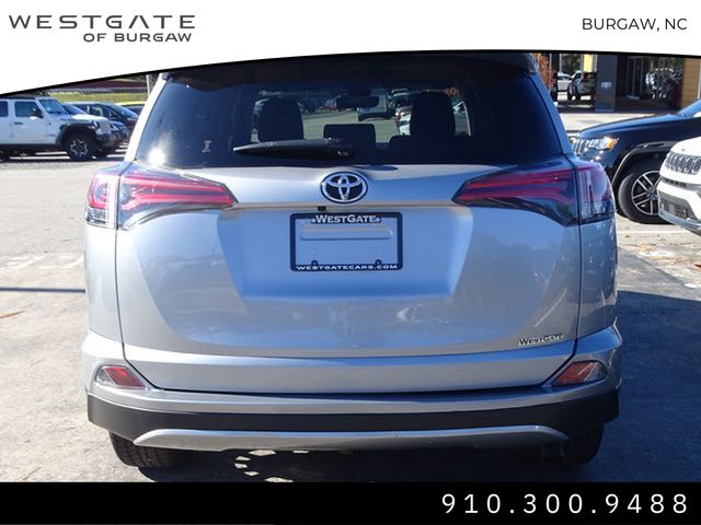 2018 Toyota RAV4 Limited photo 4