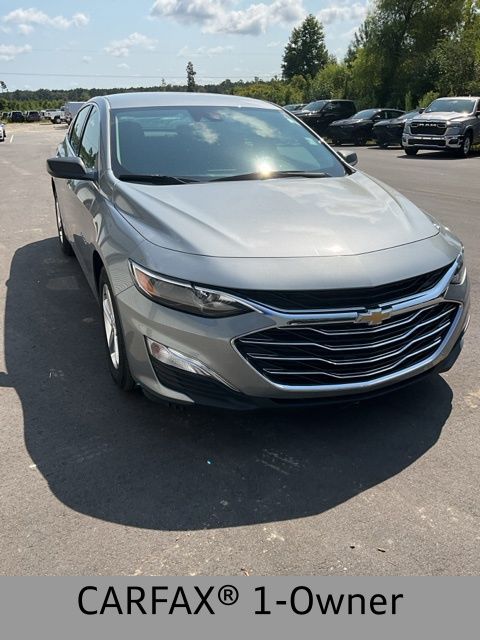 Used 2023 Chevrolet Malibu 1LS with VIN 1G1ZB5ST5PF185121 for sale in Burgaw, NC